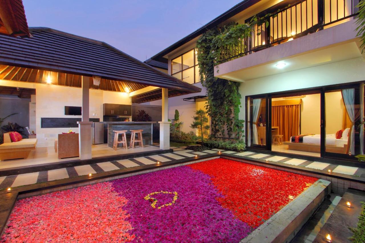 Agata Villas Seminyak Exterior foto